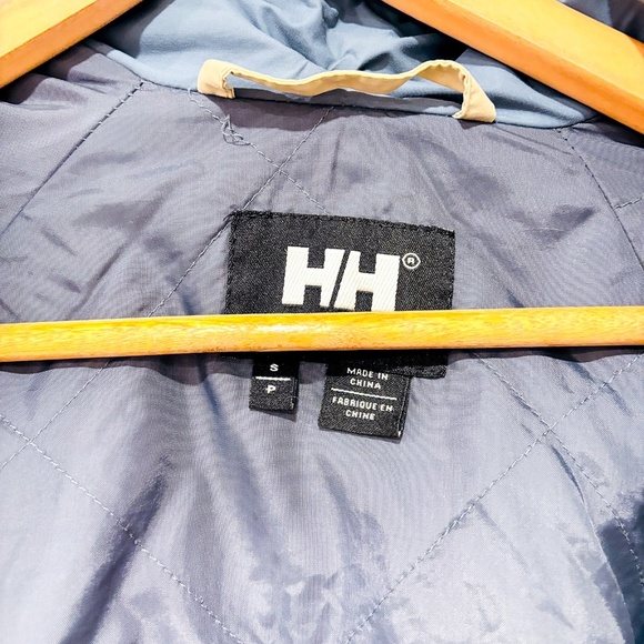 HELLY HANSEN – Beige waterproof jacket | Lightweight outdoor coat | Small * - Picture 10 of 11